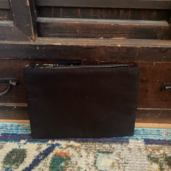 Beaded leopard print clutch - Picture 3 of 4